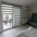 Sky & Apartahotel *