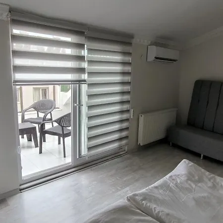 Sky & Apart Otel *