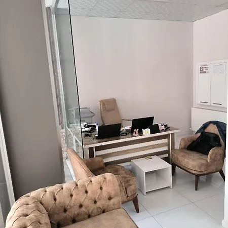 Apartmanhotel Sky & *