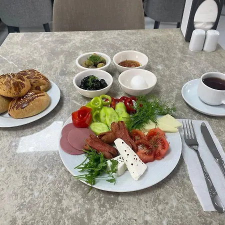 Apartmanhotel Sky & *